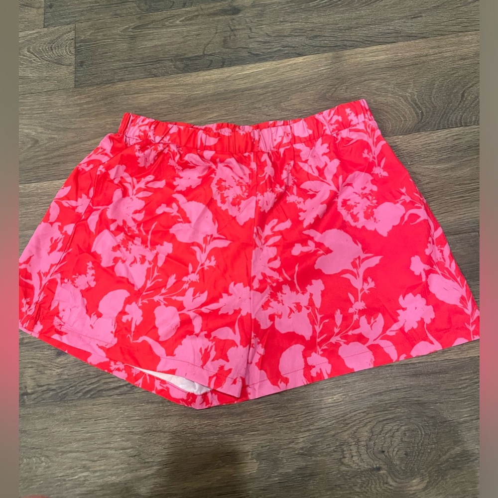 SHEIN- Red & Pink Slip on Shorts- Size 0X